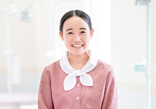歯科衛生士 小児部門　部門長 大石 彩加